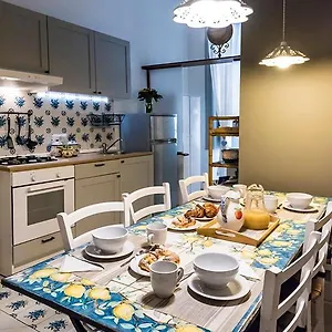 La Casa Napoletana - Ls , Nápoles Itália