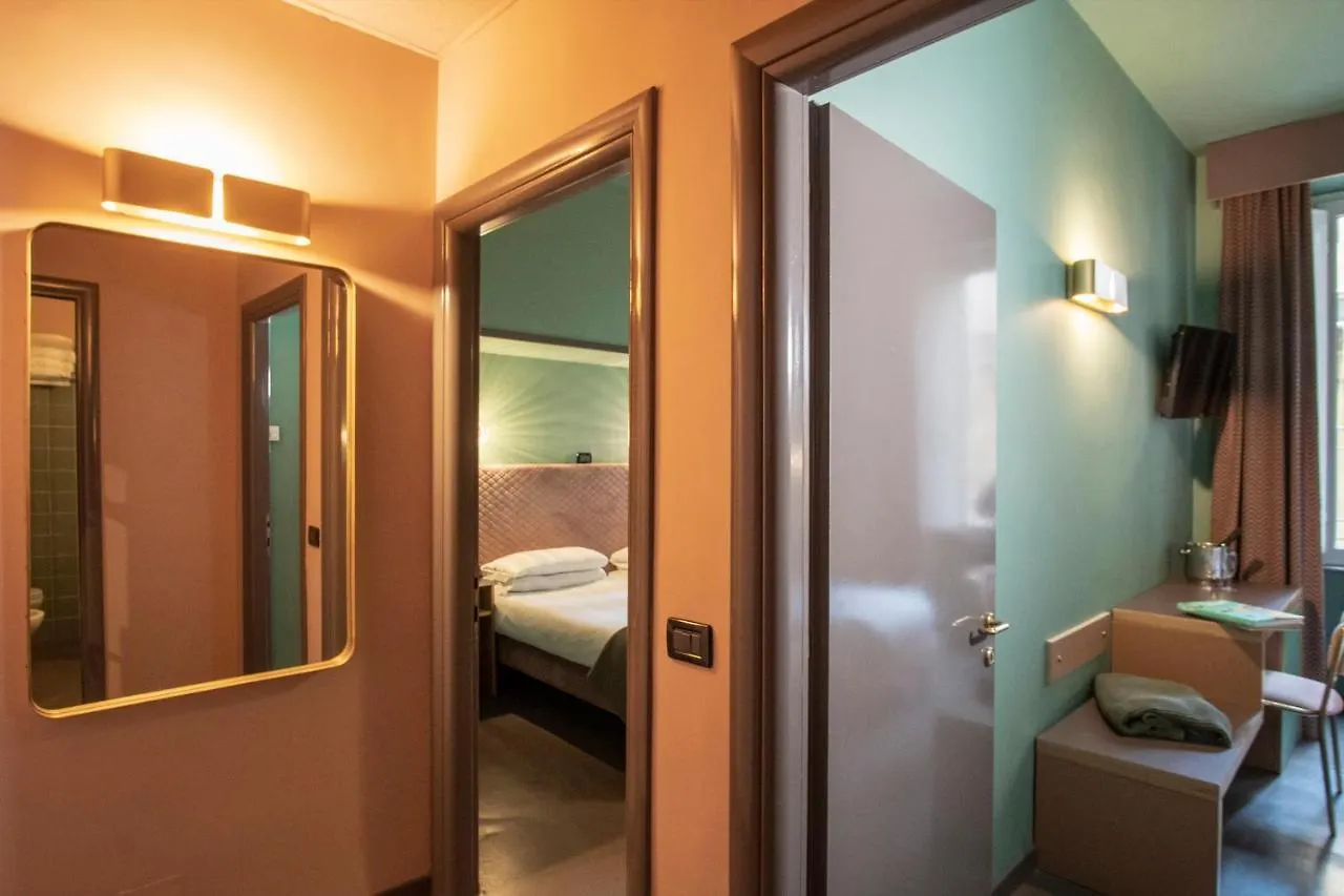 Hotel Milani Rome 3*,